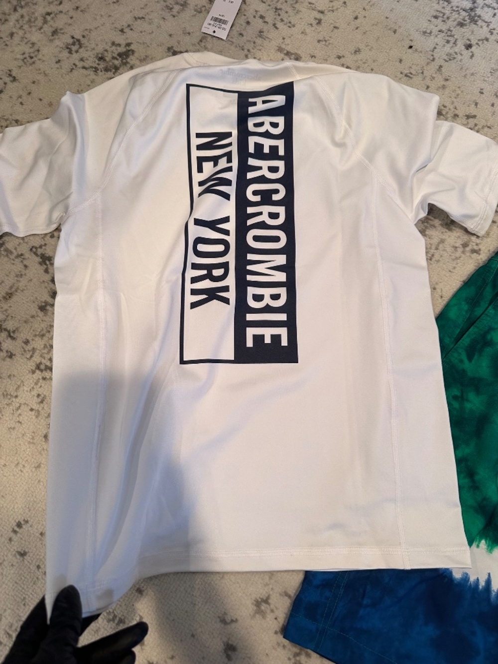 Boys Abercrombie Swim Bundle 🌊 4PC UPF 50 Shirts + Trunks (13/14) - Picture 8 of 11